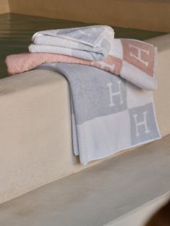 Avalon bath towel | Hermès Mainland China